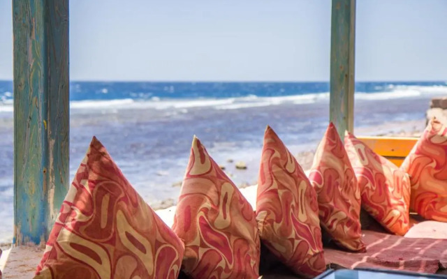 Shams Hotel & Dive Centre