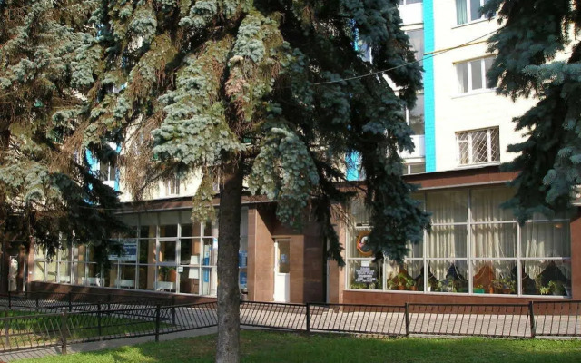 Holosiyvsky Hotel