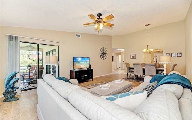 Village des Pins 3645 - Two Bedroom Condo