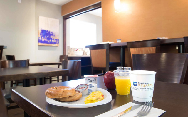 Best Western Plus Mont-Laurier