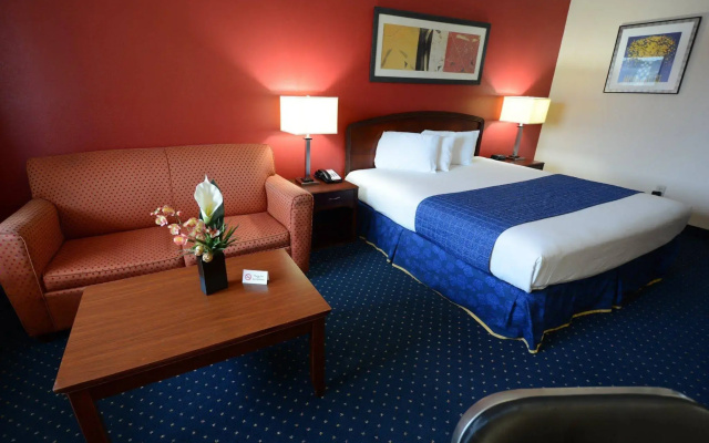 Magnuson Hotel Virginia Beach