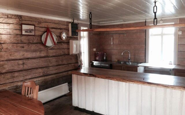 Hostel Lotsen