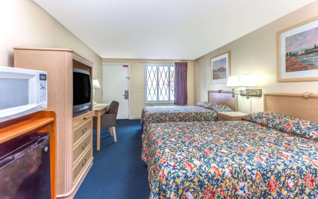 Knights Inn - Norcross, GA
