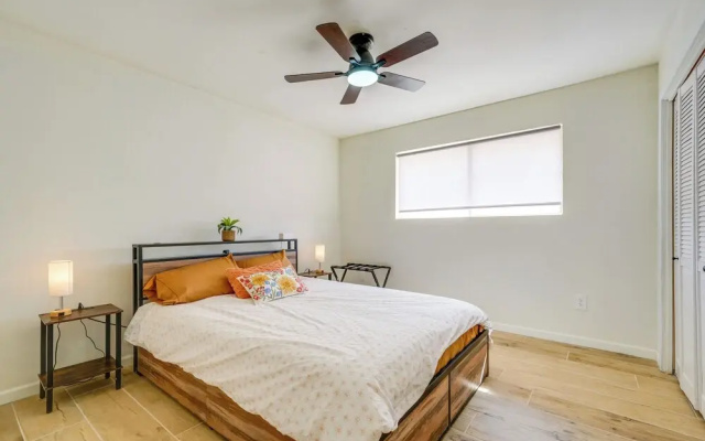 Fire Pit & Games: Family-friendly Retreat in Mesa!