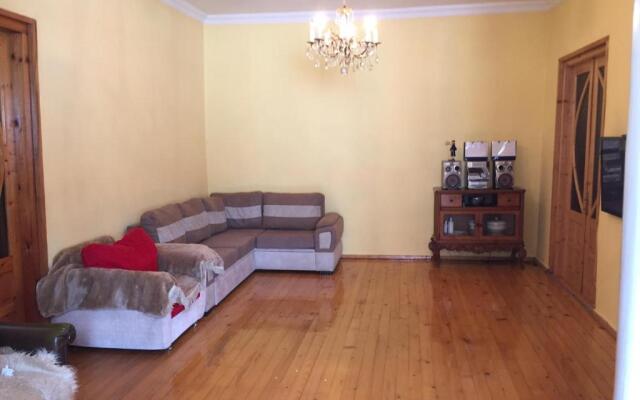 Guest House On Tabidze 2