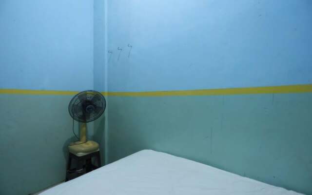 SPOT ON 92538 Joyoakis Homestay SyariahNearMall Nagoya Hill