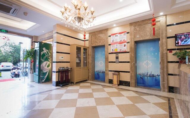 Elan Inn Yuyao Wanda Plaza