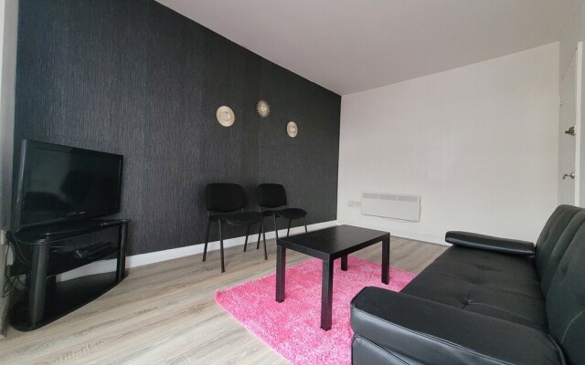 Spacious 2-bed Apartment in Leicester