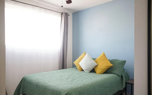 Cozy Apartment Poliforum AC