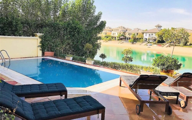 Palm Jumeirah M Villa 14