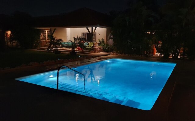 Abaai Resort