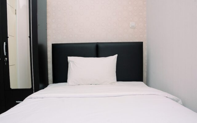 Minimalist 2BR Apartment at Green Pramuka