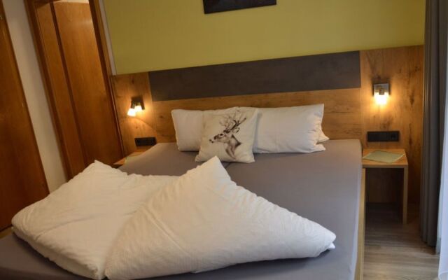 The Siegele (KPL571)