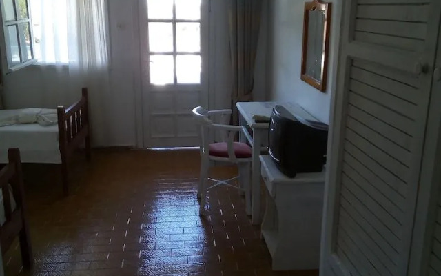 Ela Otel Hisarönü
