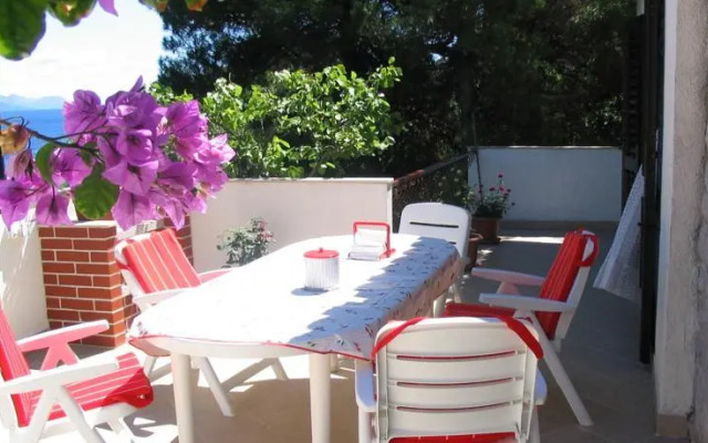Holiday Home Tomić Private Beach