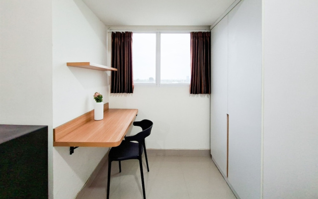 Serene Studio For 2 Pax At Cisauk Point Apartment