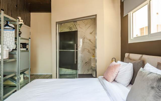 Dream Beach TLV Boutique Hotel