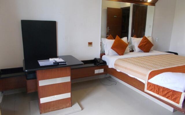 Lotus A Pondy Hotel