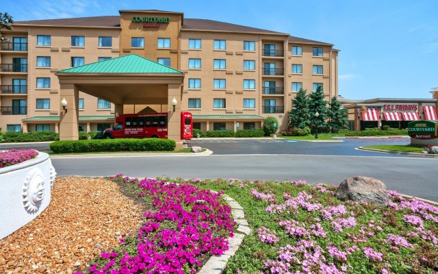 Courtyard by Marriott Chicago Midway Airport