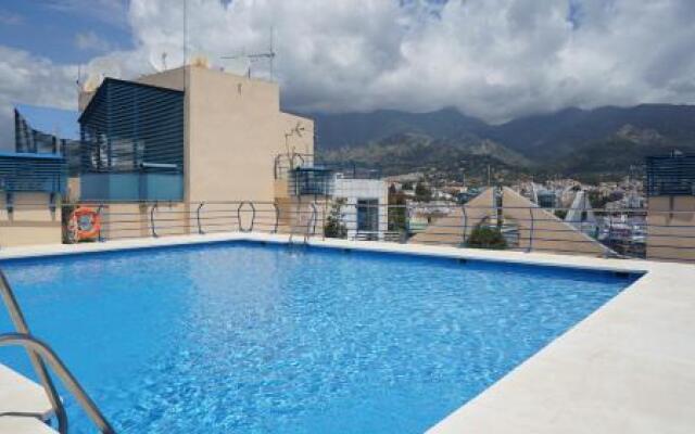 Amazing 10Th Floor Views In Marbella Centre