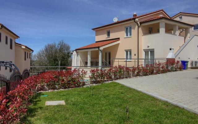 Charming villa Marisol 200m from the beach