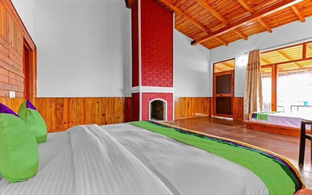 OmVilla With Mountain View