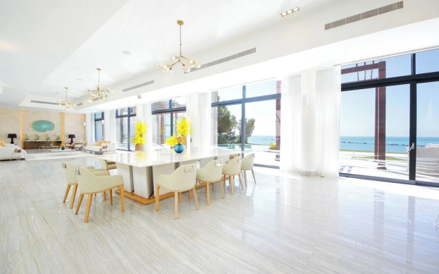 Royal Retreat Villa at Nurai Island