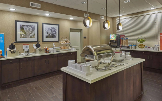 Hampton Inn & Suites Hood River