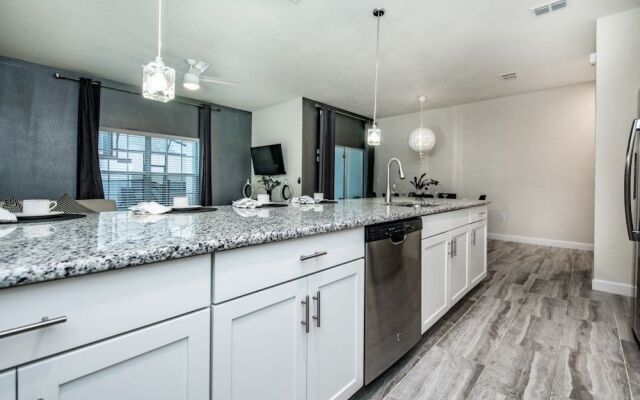 Champions Gate 1590 - Four Bedroom Townhome