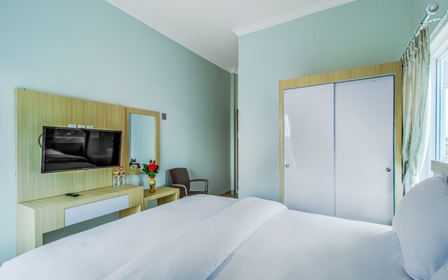 Emerald Residence
