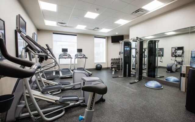 Holiday Inn Hotel & Suites Calgary South Conference Ctr