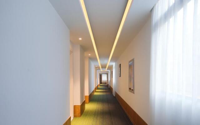 Campanile Hotel Shenzhen Bay Convention and Exhibition Center