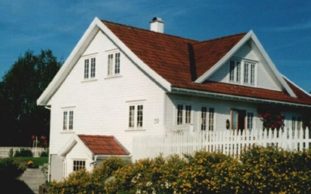 Solferie Holiday Home - Svartefjell