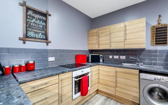 Stockton Town Centre Spacious Apartment free parking and wifi