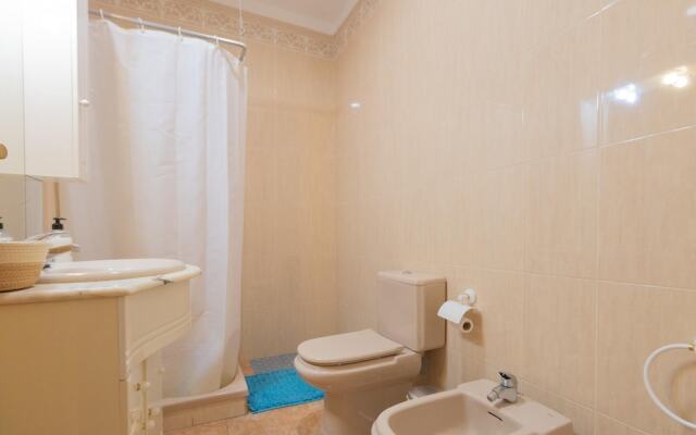 Tree Bedroom Apartament Near Santa Cruz