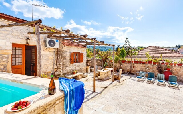 Villa Vereniki Heated Pool