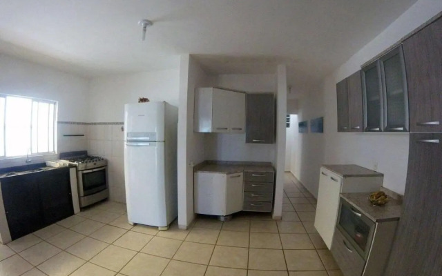 Casa aconchegante pé na areia c/ 5 quartos.