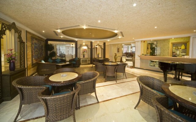 Bristol Hotel
