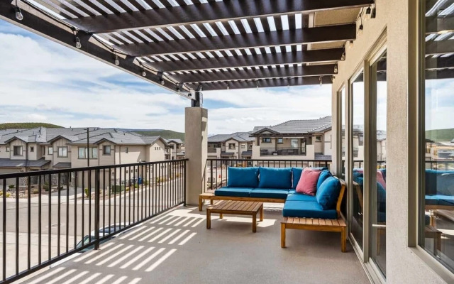 Winner, Winner! 13 Bedroom Home