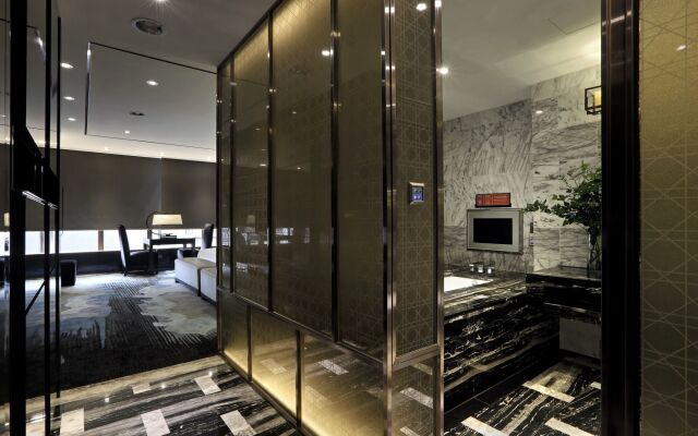 Puli Ease Hotel