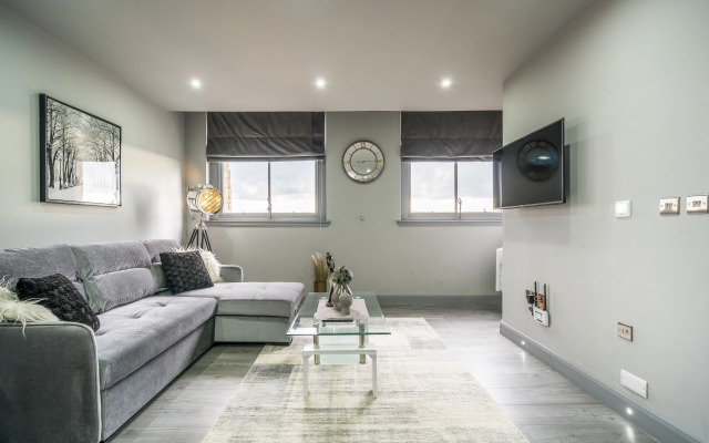 Hotl Aparts at Merchants House