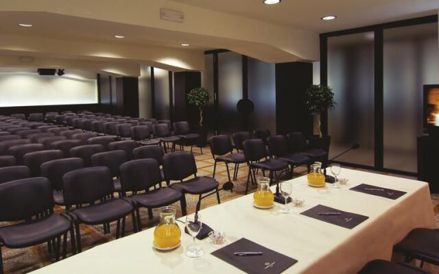 Sardegna Hotel, Suites & Restaurant