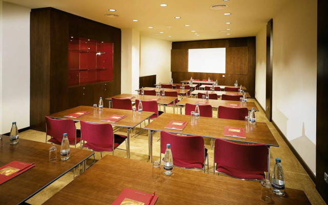 Peakture Hotel Bucharest