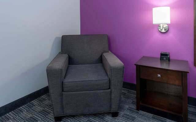 La Quinta Inn & Suites by Wyndham Houston NW Brookhollow