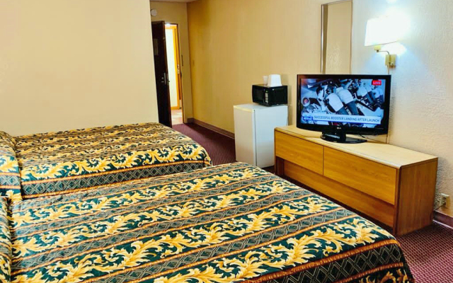 Red Carpet Inn & Suites Lima