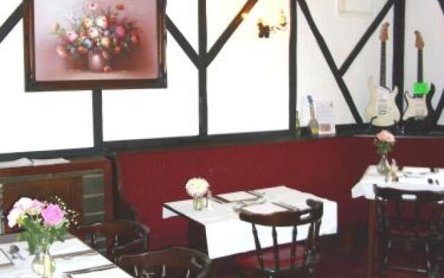 The Golden Lion Hotel