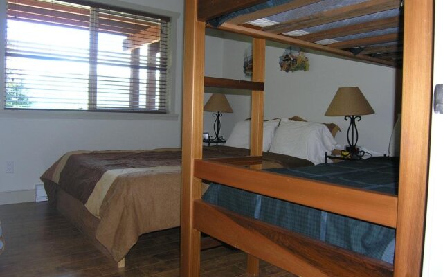The Gallery House at Port Renfrew