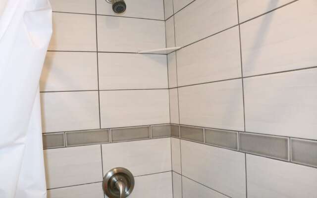 Jamaica Royale - PH2 - 2 Br Townhouse