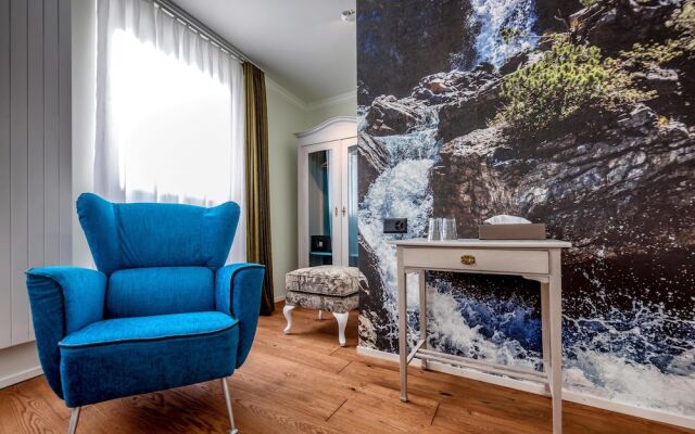 Home Hotel Arosa