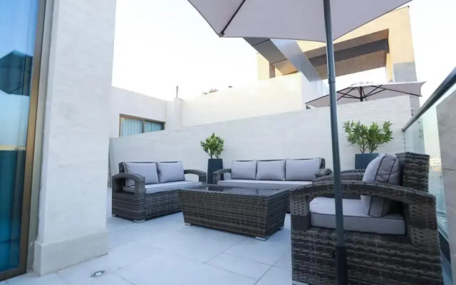 Topaz Al Malqa Hotel